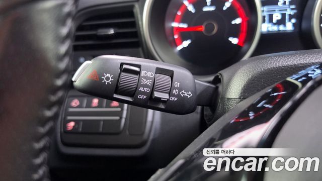 KG Mobility (SsangYong) Tivoli Air Diesel IX 4WD 2016 — фото 33