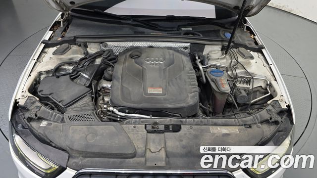 Audi A4 30 TDI Dynamic B8 2015 — фото 6