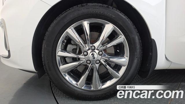 Kia Carnival Gasoline 9-Seater Noblesse Special 2019 — фото 5