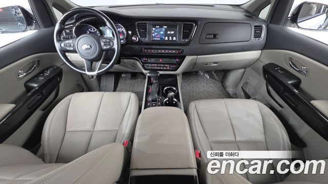 Kia Carnival Gasoline 9-Seater Noblesse Special 2019 — фото 7