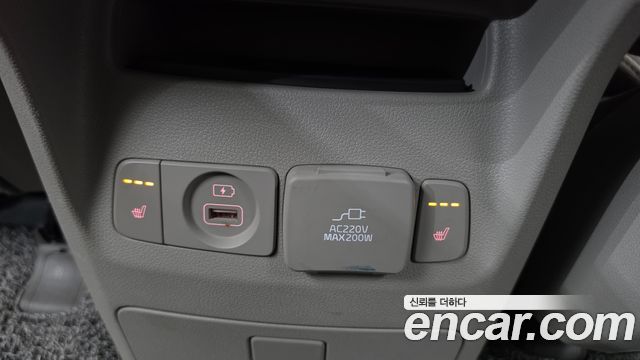 Kia Carnival Gasoline 9-Seater Noblesse Special 2019 — фото 12