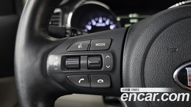 Kia Carnival Gasoline 9-Seater Noblesse Special 2019 — фото 19