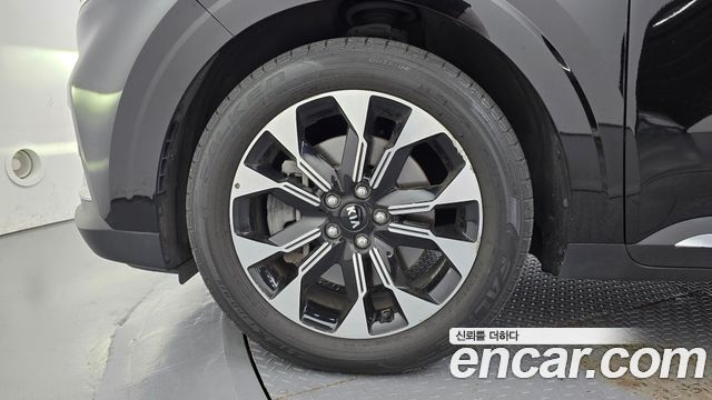 Kia Carnival (IV) Diesel 9-Seater Signature 2021 — фото 5