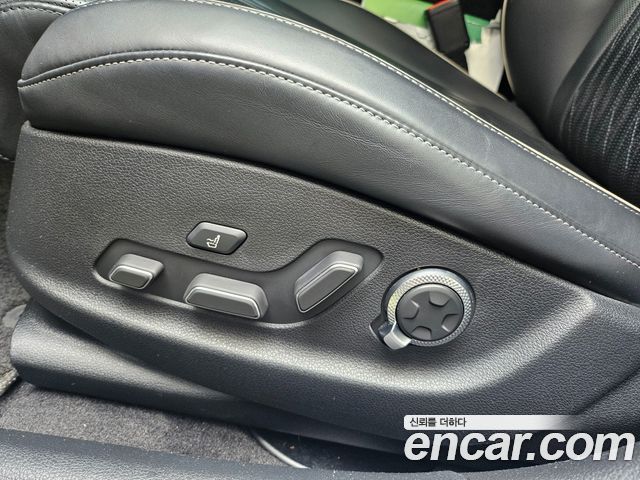 Genesis G80 (RG3) Gasoline 2.5 Turbo AWD 2021 — фото 22