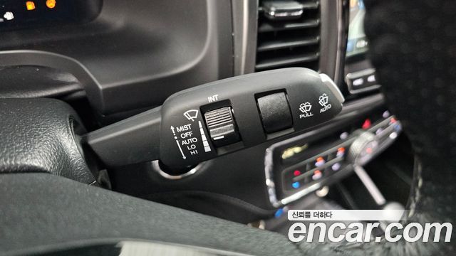 KG Mobility (SsangYong) Rexton Sports Khan Diesel 2.2 4WD Prestige 2022 — фото 19