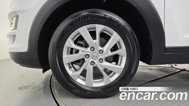 Hyundai Tucson Gasoline 1.6 turbo 2WD Modern 2020 — фото 5