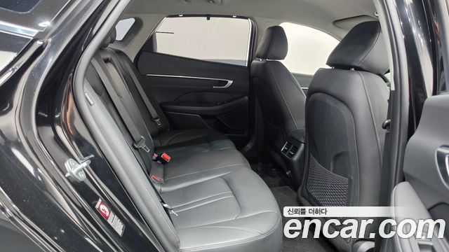 Hyundai Sonata (DN8) 2.0 Premium Plus 2022 — фото 11