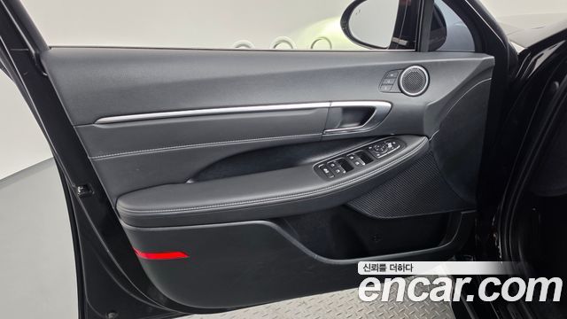 Hyundai Sonata (DN8) 2.0 Premium Plus 2022 — фото 24