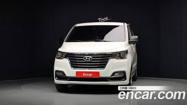 Hyundai Grand Starex Wagon 12-Seater Smart 2019 — фото 3