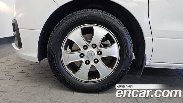 Hyundai Grand Starex Wagon 12-Seater Smart 2019 — фото 5