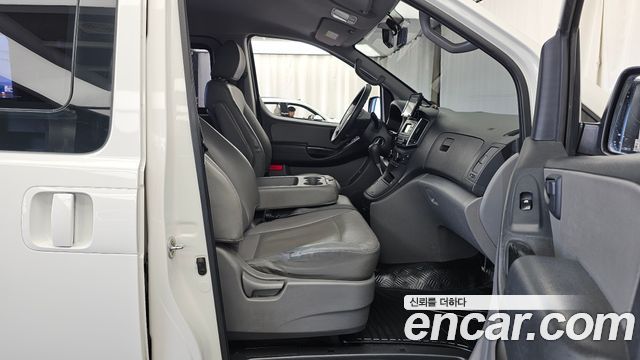 Hyundai Grand Starex Wagon 12-Seater Smart 2019 — фото 11