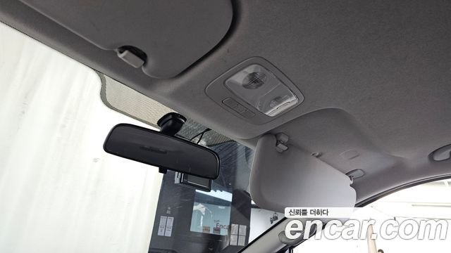 Hyundai Grand Starex Wagon 12-Seater Smart 2019 — фото 17