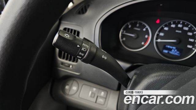 Hyundai Grand Starex Wagon 12-Seater Smart 2019 — фото 19