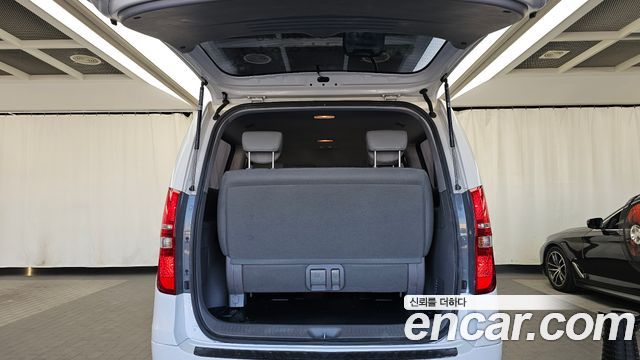 Hyundai Grand Starex Wagon 12-Seater Smart 2019 — фото 20