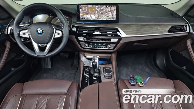BMW 5 Series (G30) 530e Luxury 2022 — фото 7