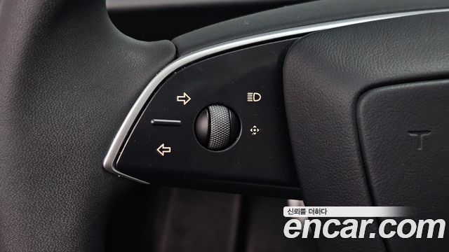 Tesla Model 3 RWD 2025 — фото 14