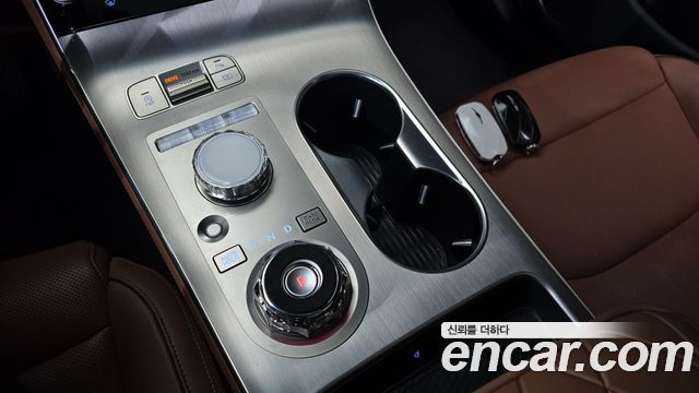 Genesis GV70 2.5T Gasoline AWD 2025 — фото 9
