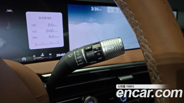 Genesis GV70 2.5T Gasoline AWD 2025 — фото 17
