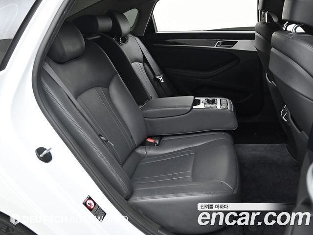 Genesis G80 3.3 GDI AWD Luxury 2020 — фото 16