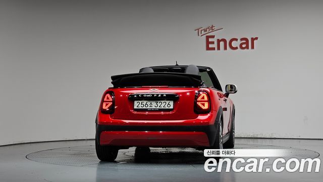 MINI Cooper C Convertible (IV) Classic 2025 — фото 4