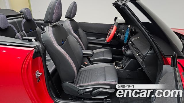 MINI Cooper C Convertible (IV) Classic 2025 — фото 32