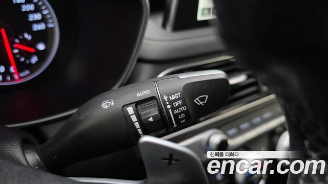 Genesis G70 2.0T Supreme 2018 — фото 19