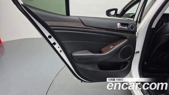 Kia K7 2.4 GDI Prestige 2015 — фото 25
