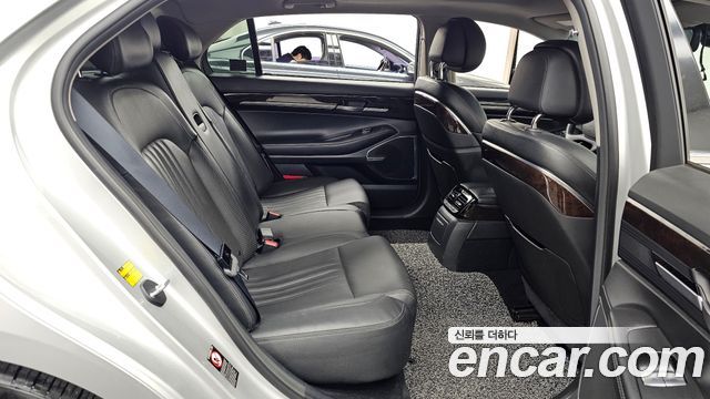 Genesis EQ900 3.8 GDI AWD Premium Luxury 2016 — фото 12