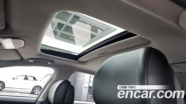 Genesis EQ900 3.8 GDI AWD Premium Luxury 2016 — фото 19