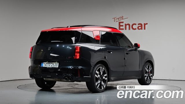 MINI Cooper S Countryman (III) ALL4 JCW 2024 — фото 2