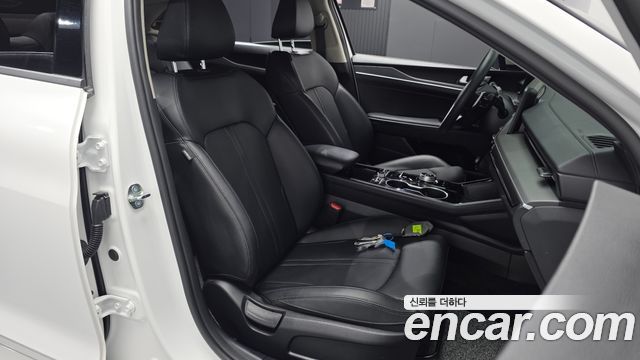 Kia K5 (III) 2.0 LPi(Rent) Trendy 2025 — фото 32