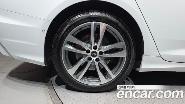 Audi A6 (C8) 45 TDI Quattro Premium 2021 — фото 5