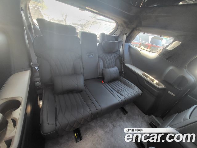 Kia Carnival (IV) HEV 9-Seater Hi-Limousine (Special vehicle) 2026 — фото 15