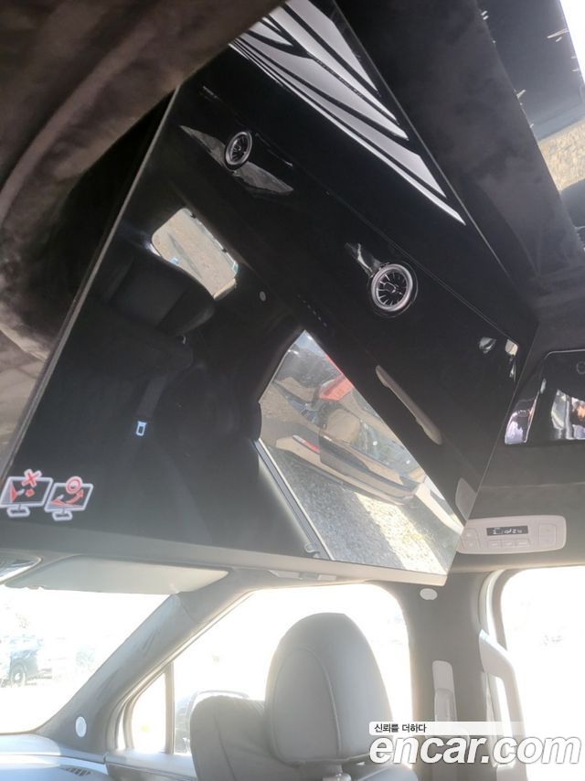 Kia Carnival (IV) HEV 9-Seater Hi-Limousine (Special vehicle) 2026 — фото 18