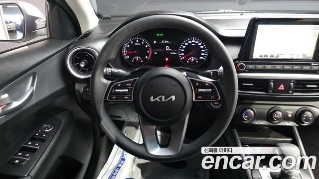Kia K3 (II) 1.6 Trendy 2023 — фото 13