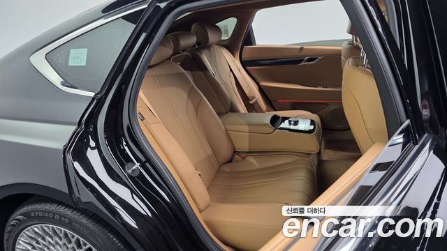 Genesis G80 (RG3) Gasoline 2.5 Turbo AWD 2025 — фото 11