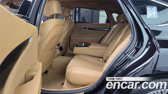 Genesis G80 (RG3) Gasoline 2.5 Turbo AWD 2025 — фото 12