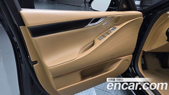 Genesis G80 (RG3) Gasoline 2.5 Turbo AWD 2025 — фото 24