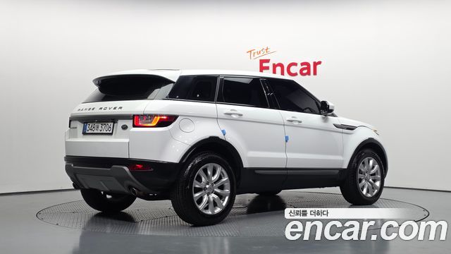 Land Rover Range Rover Evoque 2.0 TD4 SE 2016 — фото 2