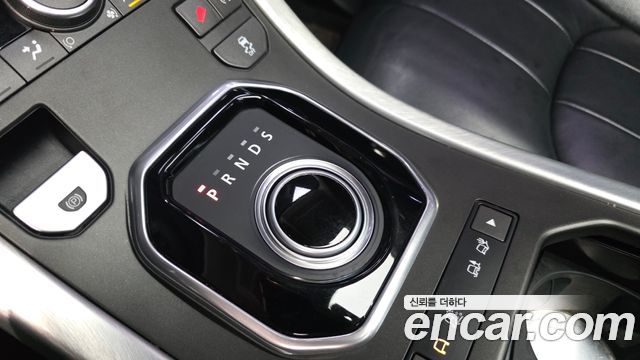 Land Rover Range Rover Evoque 2.0 TD4 SE 2016 — фото 9