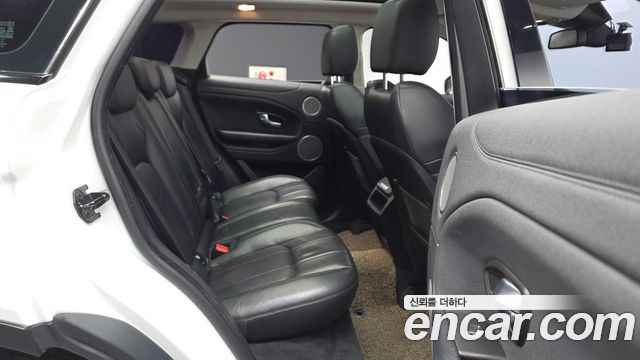 Land Rover Range Rover Evoque 2.0 TD4 SE 2016 — фото 12