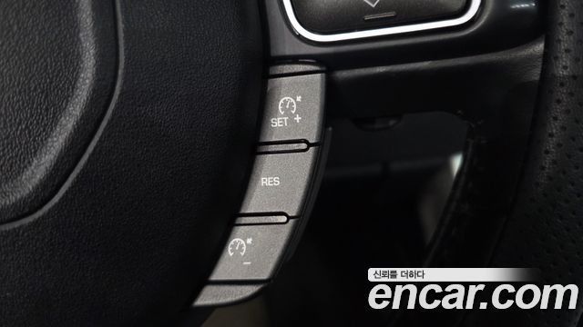 Land Rover Range Rover Evoque 2.0 TD4 SE 2016 — фото 16