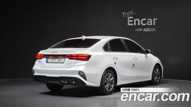 Kia K3 (II) 1.6 Prestige 2022 — фото 2
