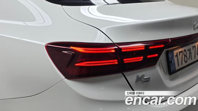 Kia K3 (II) 1.6 Prestige 2022 — фото 23