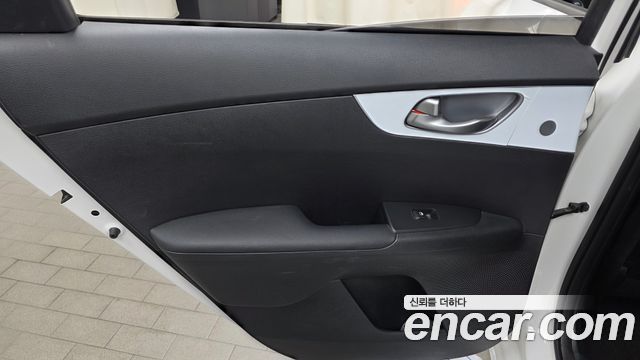 Kia K3 (II) 1.6 Prestige 2022 — фото 25