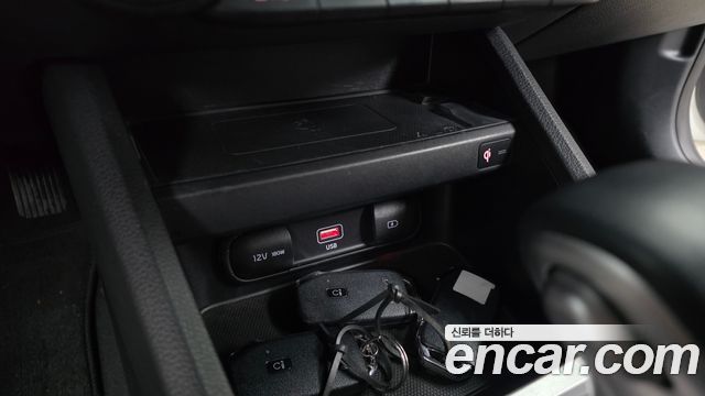 Kia K3 (II) 1.6 Prestige 2022 — фото 30