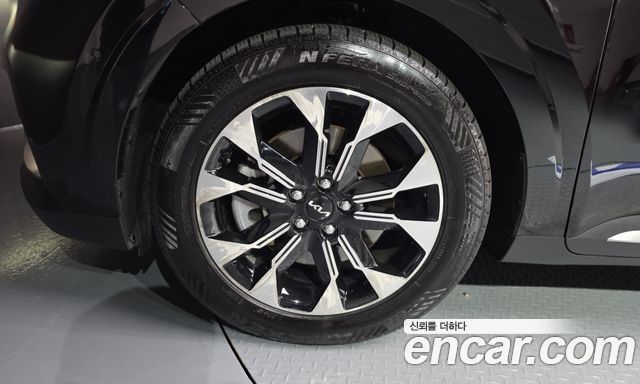 Kia Carnival (IV) Diesel 9-Seater Signature 2022 — фото 5