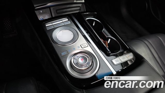 Genesis G80 (RG3) Gasoline 2.5 Turbo AWD 2021 — фото 9