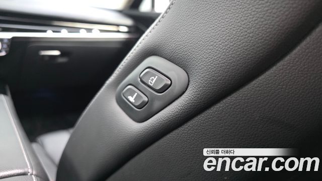 Genesis G80 (RG3) Gasoline 2.5 Turbo AWD 2021 — фото 36