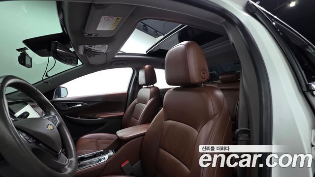 Chevrolet Malibu 2.0 Turbo LTZ Premium 2017 — фото 18